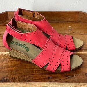 Groundhog Shoes Womens 36 Sandals Comfort Wedge Leather Red